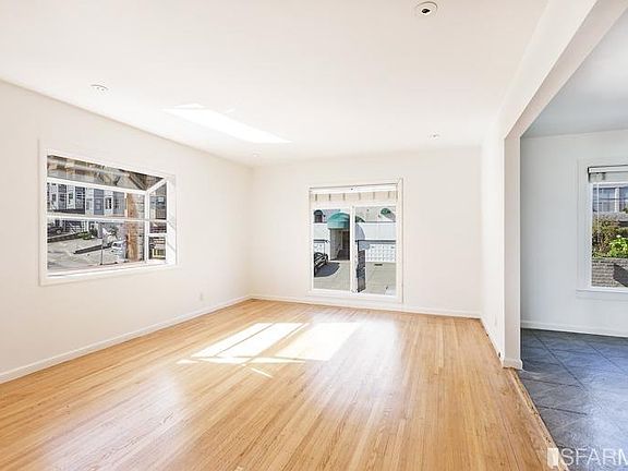 3rd image of 623 Missouri St