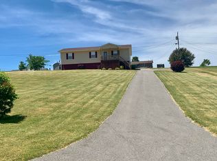 150 Mattie Ln, Tazewell, TN 37879