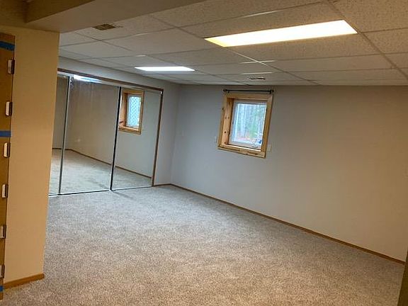 5th image of 2349 Shelia Way #B