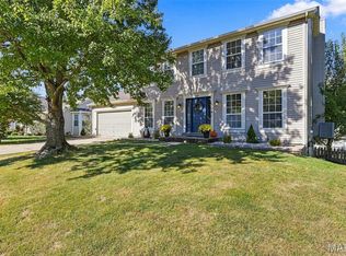5872 Wellington Farm Dr, Saint Charles, MO 63304