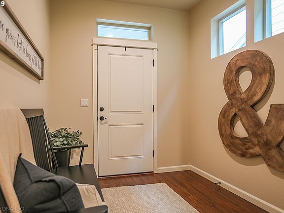 3rd image of 7507 NE 33rd Ave
