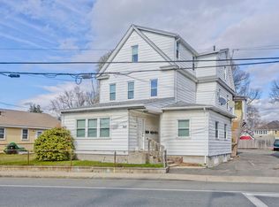 748 Grattan St, Chicopee, MA 01020