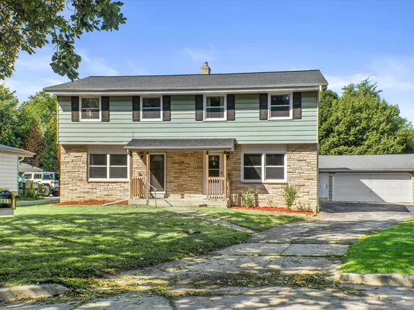 7850-7852 W Van Beck Ave, Milwaukee, WI 53220