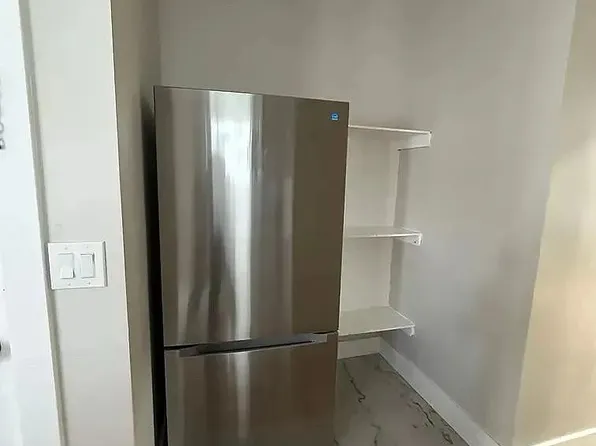 263 Pindle Ave #B, Englewood, NJ 07631