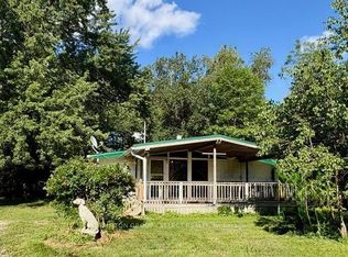 21060 Riverview Dr, Thames Centre, ON N0M 2P0