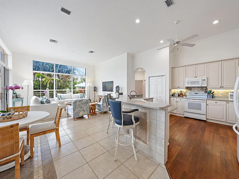 9907 SE Osprey Pointe Dr — Photo 16