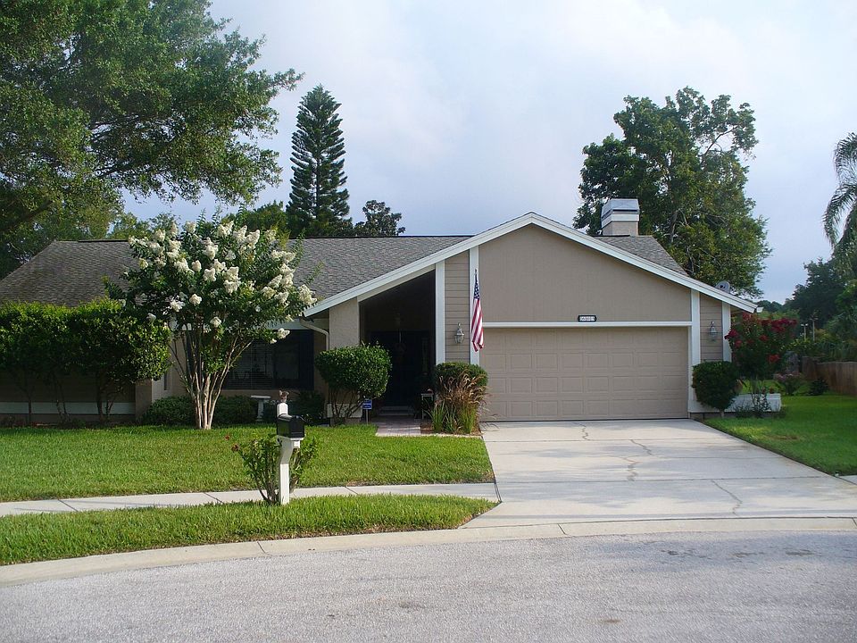 1st image of 605 Bridgeport Ct