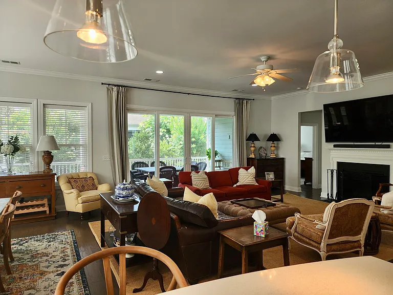 2312 Skyler Dr — Photo 5