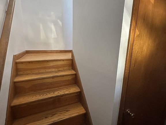 2nd image of 149 Long Hill Ave #2