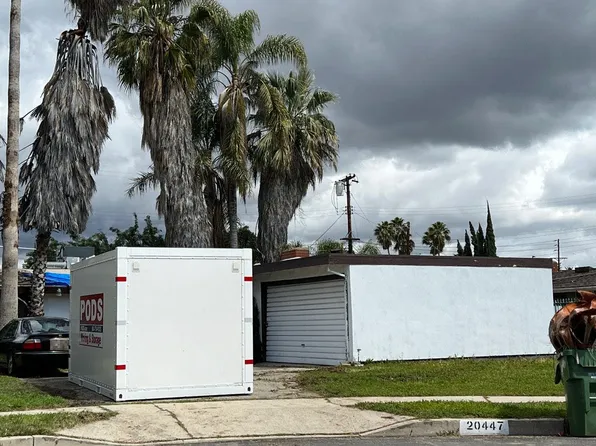 20447 Moberly Pl, Winnetka, CA 91306