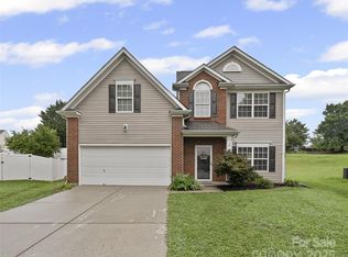 7226 Winding Cedar Trl, Harrisburg, NC 28075