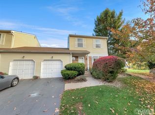 135 Castle Pointe Blvd, Piscataway, NJ