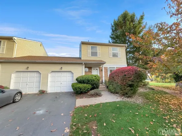 135 Castle Pointe Blvd, Piscataway, NJ 08854