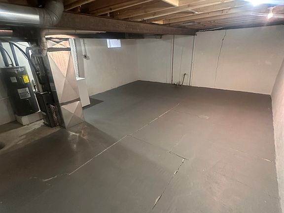 4th image of 2435 S 10th St #1