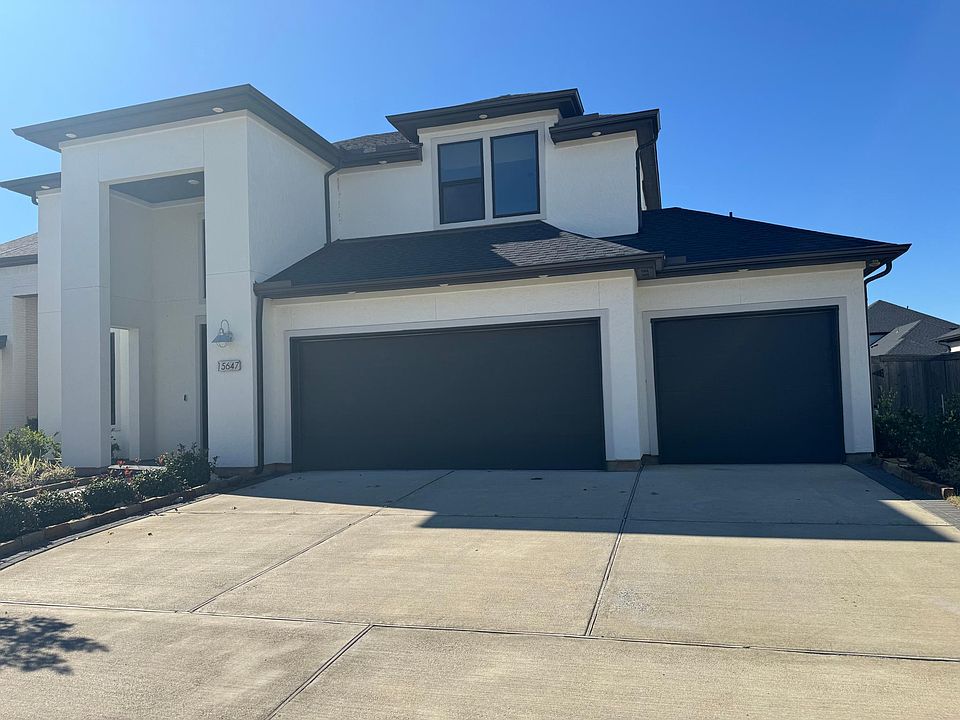 1st image of 15647 Porcupine Ln