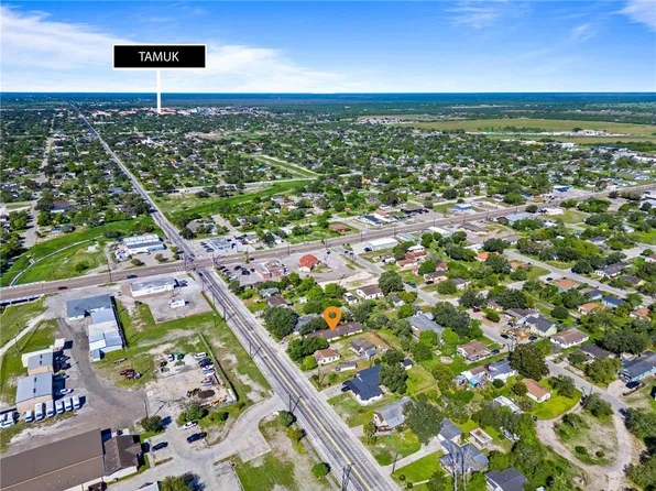 1114 E Santa Gertrudis St, Kingsville, TX 78363