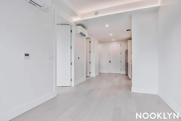 Rented by Nooklyn NYC LLC | media 4