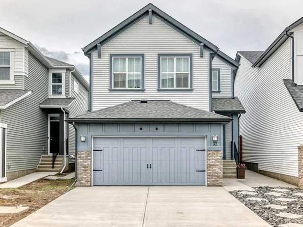 32 S Sugarsnap Way SE, Calgary, AB T3S 0K5
