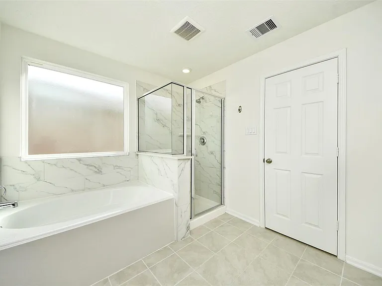2916 Shimmer Edge Dr — Photo 26