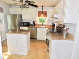 795 Pine St, Raynham, MA 02767