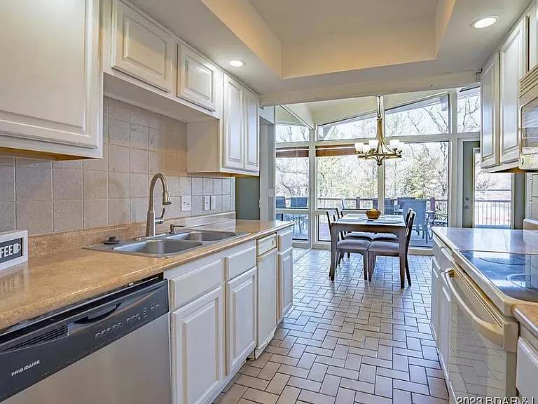 128 Hawk Cir — Photo 27