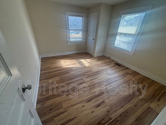 3rd image of 2024 Atchley St
