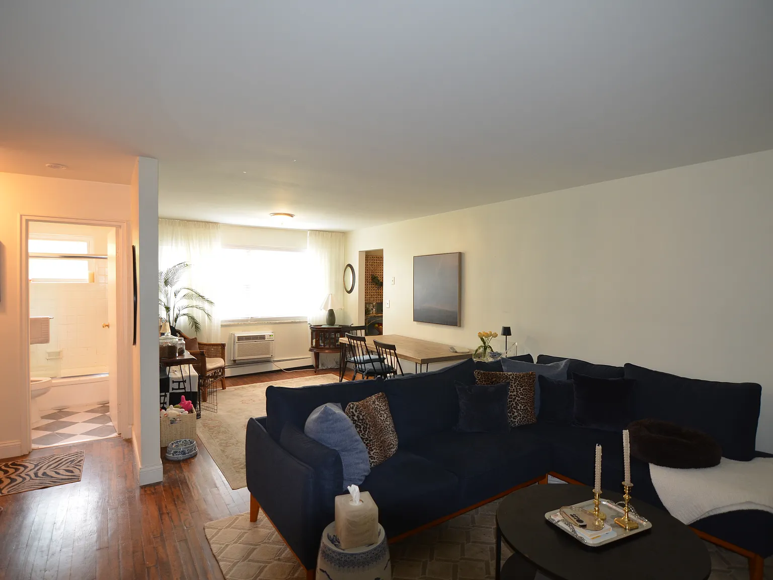 1 bed, 700 sqft, $1,050 — Photo 4