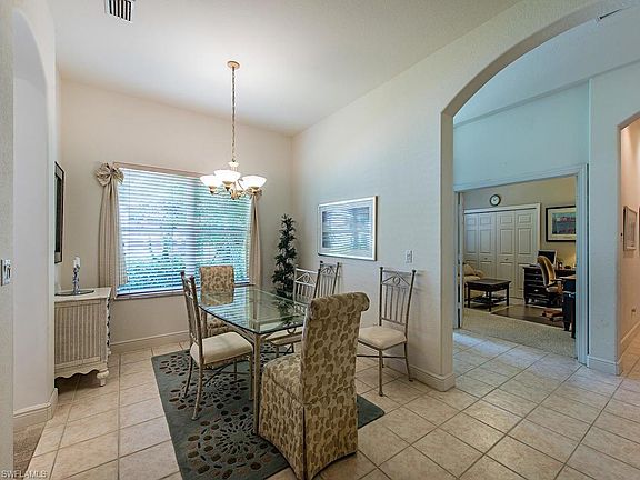 3rd image of 841 Vistana Cir #19