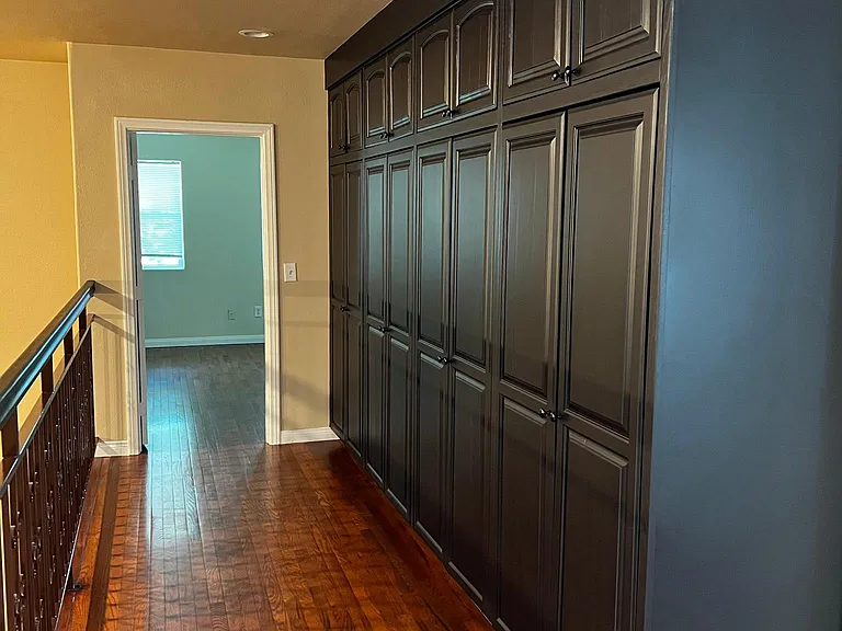 14548 Morrison St — Photo 5