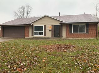 4366 Hillcrest Dr, Bellbrook, OH 45305
