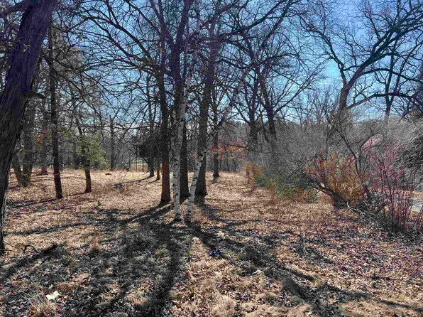 16524 Grove Creek Cir, Pecatonica, IL 61063