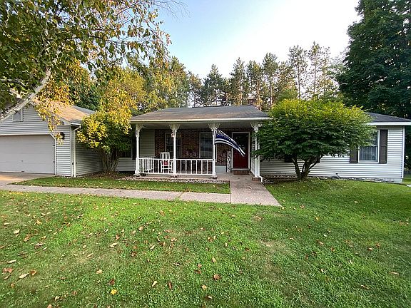2nd image of 1572 N Circle Dr S