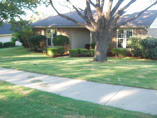 1st image of 3711 Grasmere Dr