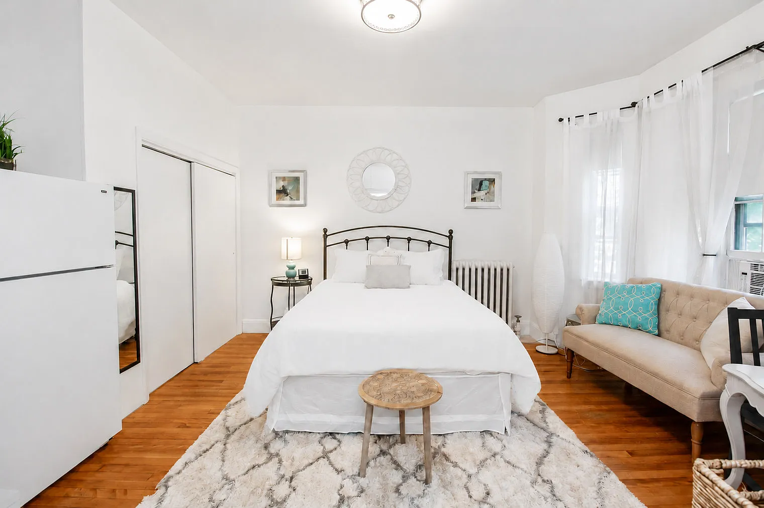 1 bed, 1.0 bath, 441 sqft, $2,927 — Photo 2