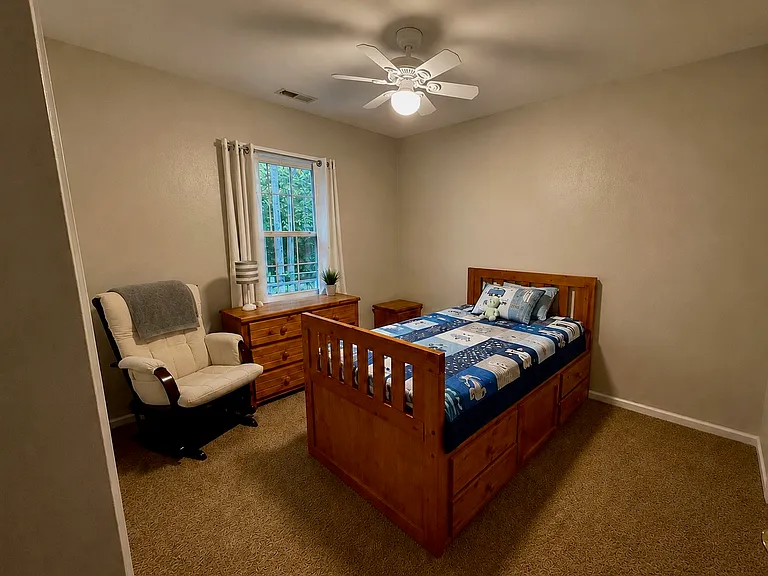 1591 Winthrope Dr — Photo 16