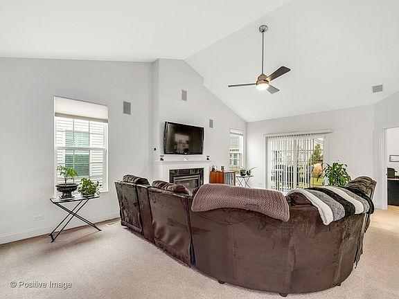 5th image of 1240 Barkston Ln