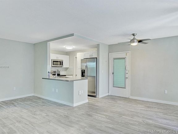 2nd image of 1400 Pennsylvania Ave APT 1