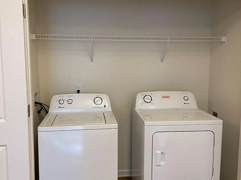 Belmont at Tryon Apartments — Photo 68