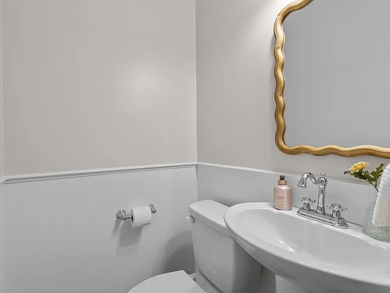 524 Rodney Ln — Photo 32