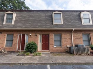 3925 Mountain View Rd APT E2, Oakwood, GA 30566