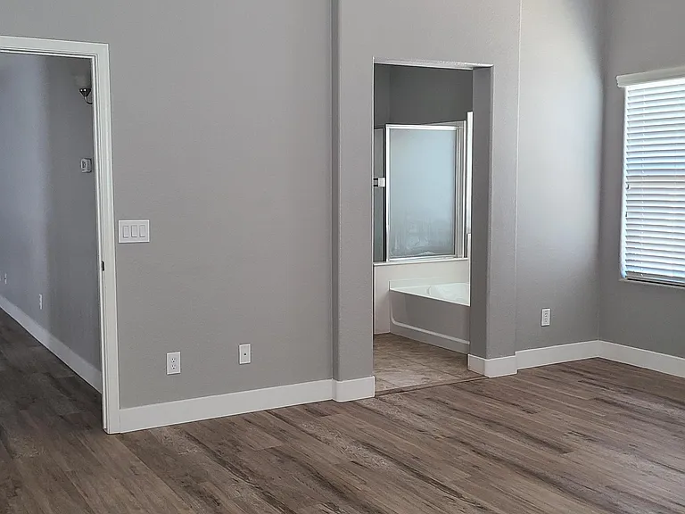9575 W Quail Ave — Photo 19