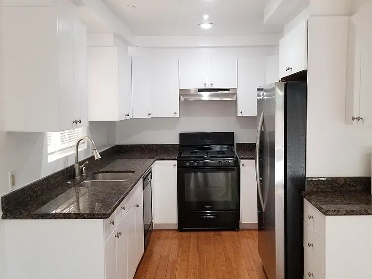10949 Fruitland Dr #9 — Photo 6