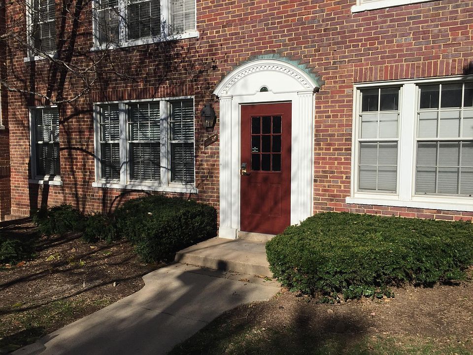 1st image of 1739 N Troy St APT 418