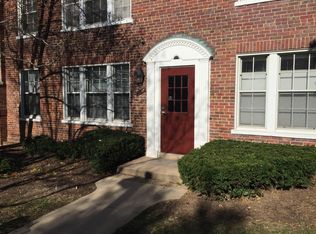 1739 N Troy St APT 418, Arlington, VA 22201