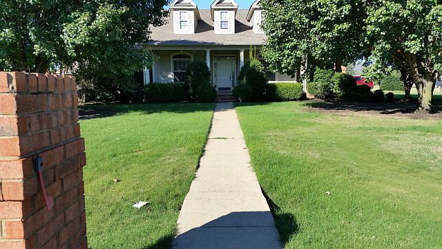 1st image of 279 Rivertrace Dr