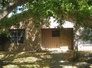 1312 Ridge Dr, Kerrville, TX 78028