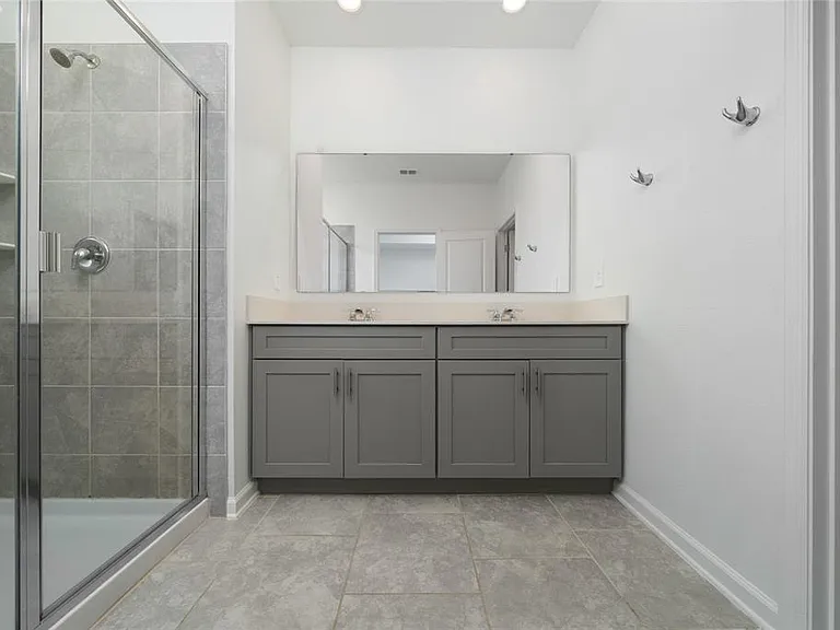 7720 Stone Creek Trl — Photo 11