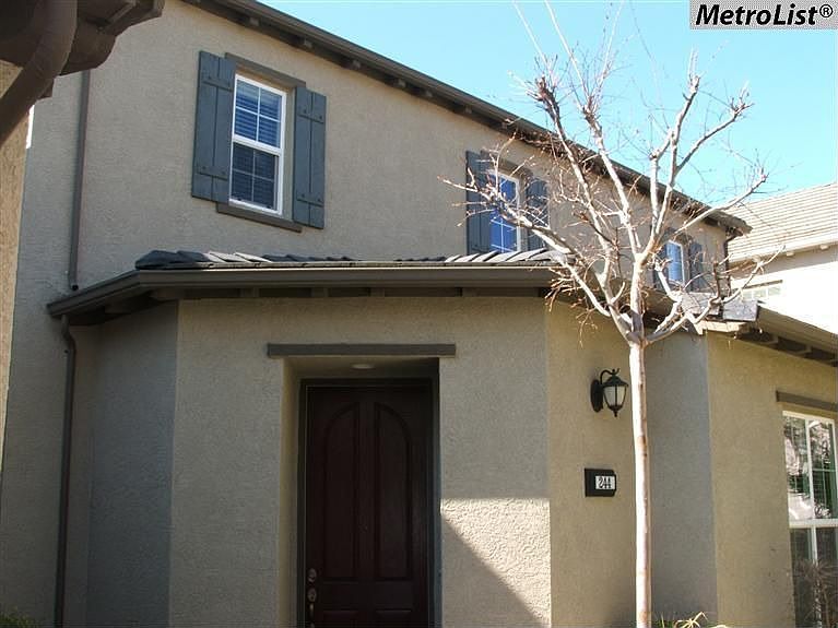 1st image of 244 Chambord Way