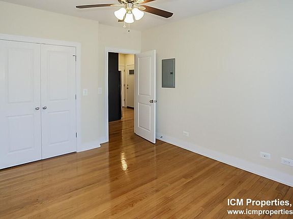 5th image of 1923 W Winona St #2N