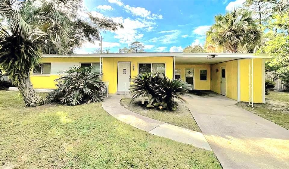 1st image of 3928 NW 20th Ter